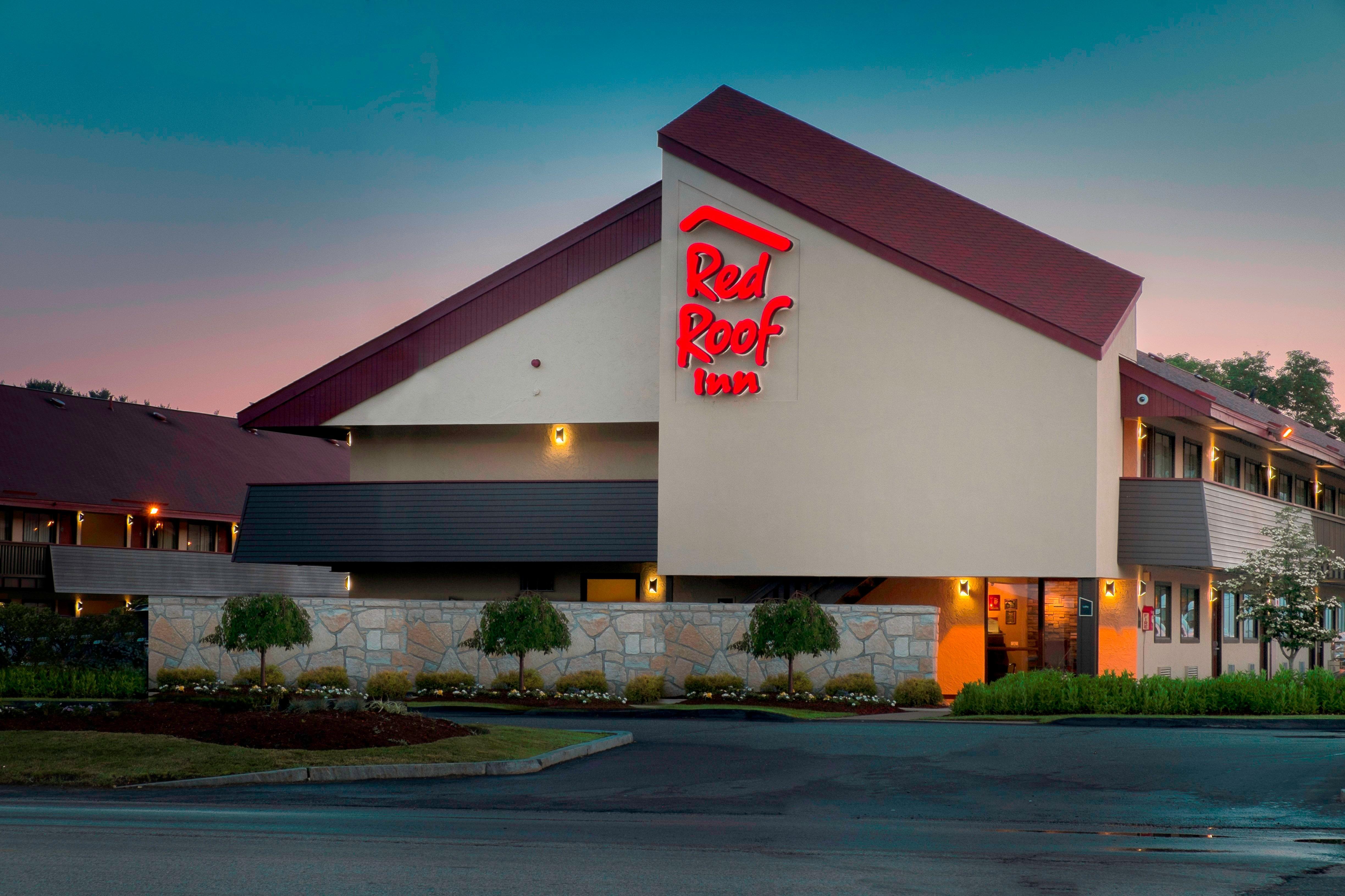 Red Roof Inn Edison Exterior photo